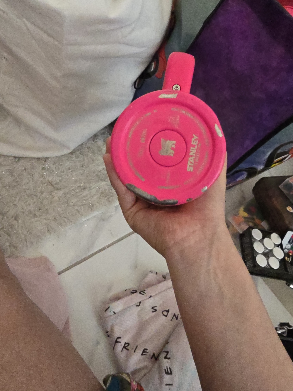 Stanley Hot Pink Travel Tumbler with Handle - Picture 4 of 4